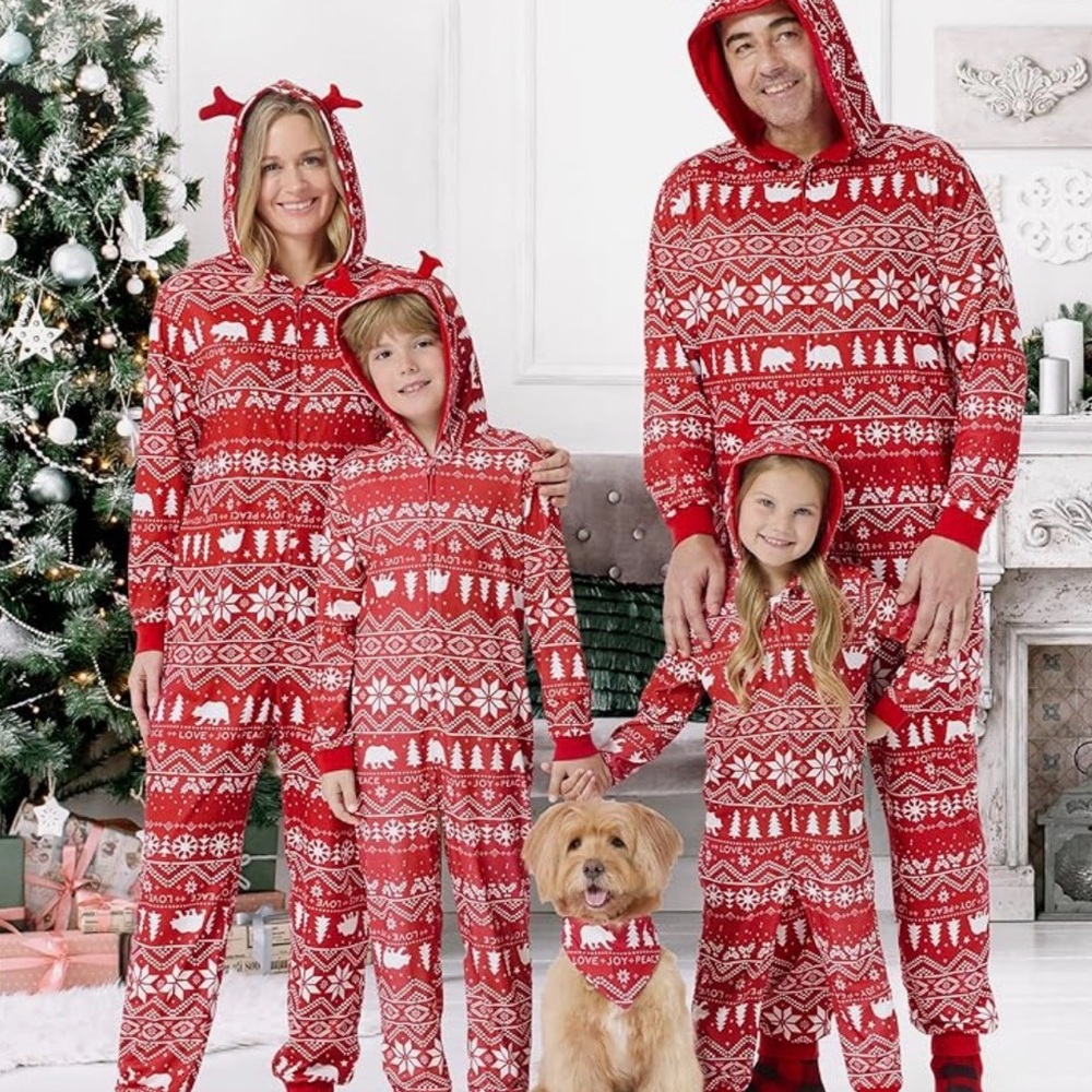 PatPat Festive Red and White Pajama Set